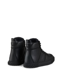 schwarze hohe Sneakers aus Leder von Giuseppe Zanotti