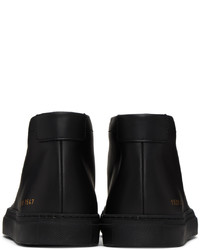 schwarze hohe Sneakers aus Leder von Common Projects