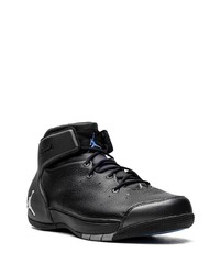 schwarze hohe Sneakers aus Leder von Jordan