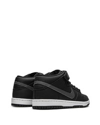 schwarze hohe Sneakers aus Leder von Nike