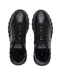 schwarze hohe Sneakers aus Leder von Prada