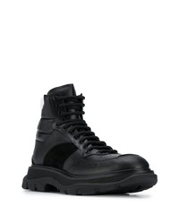 schwarze hohe Sneakers aus Leder von Alexander McQueen