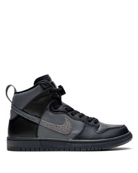 schwarze hohe Sneakers aus Leder von Nike