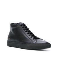 schwarze hohe Sneakers aus Leder von Common Projects