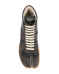 schwarze hohe Sneakers aus Leder von Maison Margiela