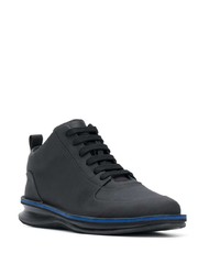 schwarze hohe Sneakers aus Leder von Camper