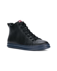 schwarze hohe Sneakers aus Leder von Camper