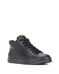 schwarze hohe Sneakers aus Leder von Camper