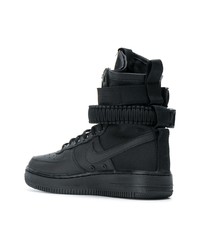 schwarze hohe Sneakers aus Leder von Nike