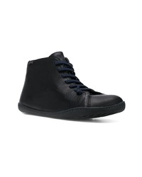 schwarze hohe Sneakers aus Leder von Camper