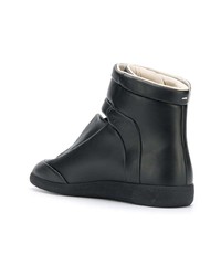 schwarze hohe Sneakers aus Leder von Maison Margiela