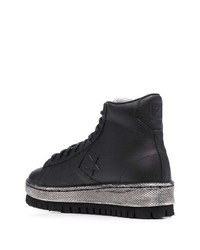 schwarze hohe Sneakers aus Leder von Converse