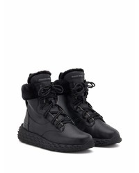 schwarze hohe Sneakers aus Leder von Giuseppe Zanotti