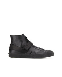schwarze hohe Sneakers aus Leder von Valentino