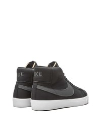 schwarze hohe Sneakers aus Leder von Nike