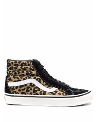 schwarze hohe Sneakers aus Segeltuch mit Leopardenmuster