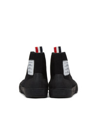 schwarze hohe Sneakers aus Segeltuch von Thom Browne