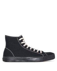 schwarze hohe Sneakers aus Segeltuch von Maison Margiela
