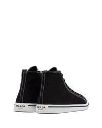 schwarze hohe Sneakers aus Segeltuch von Prada
