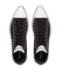 schwarze hohe Sneakers aus Segeltuch von Prada