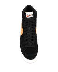 schwarze hohe Sneakers aus Wildleder von Nike