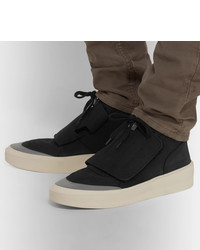 schwarze hohe Sneakers aus Wildleder von Fear Of God