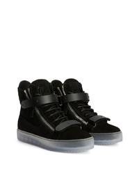 schwarze hohe Sneakers aus Wildleder von Giuseppe Zanotti