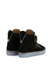 schwarze hohe Sneakers aus Wildleder von Giuseppe Zanotti