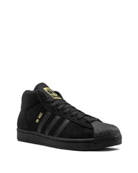 schwarze hohe Sneakers aus Wildleder von adidas