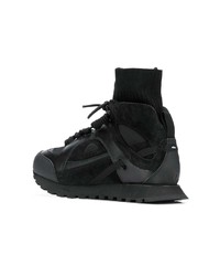 schwarze hohe Sneakers aus Wildleder von Maison Margiela