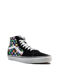 schwarze hohe Sneakers mit Karomuster von Vans