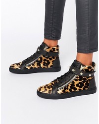 schwarze hohe Sneakers mit Leopardenmuster von Juicy Couture
