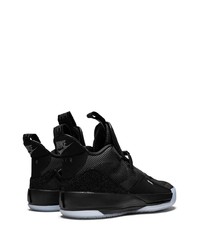 schwarze hohe Sneakers von Jordan