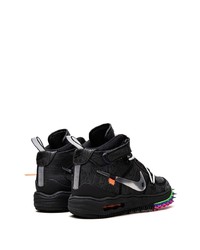 schwarze hohe Sneakers von Nike