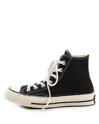 schwarze hohe Sneakers von Converse
