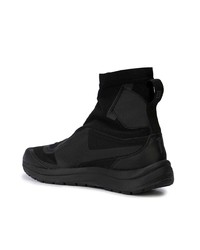 schwarze hohe Sneakers von 11 By Boris Bidjan Saberi