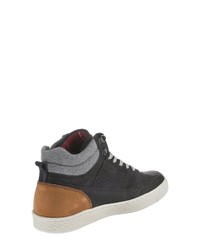 schwarze hohe Sneakers von Bullboxer