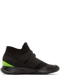 schwarze hohe Sneakers von Christopher Kane