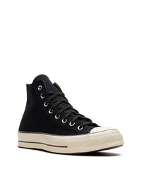 schwarze hohe Sneakers von Converse