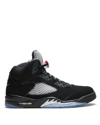 schwarze hohe Sneakers von Jordan