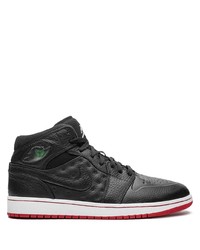 schwarze hohe Sneakers von Jordan