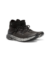 schwarze hohe Sneakers von Brand Black