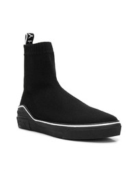 schwarze hohe Sneakers von Givenchy