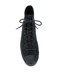 schwarze hohe Sneakers von Converse