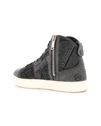 schwarze hohe Sneakers von Roar