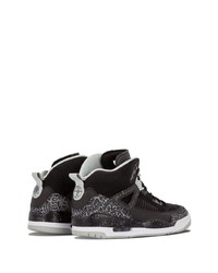 schwarze hohe Sneakers von Jordan