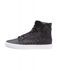 schwarze hohe Sneakers von Supra