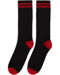 schwarze horizontal gestreifte Socken von Ernest W. Baker