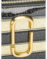 schwarze horizontal gestreifte Umhängetasche von Marc Jacobs