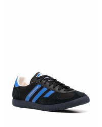 schwarze horizontal gestreifte Wildleder niedrige Sneakers von adidas